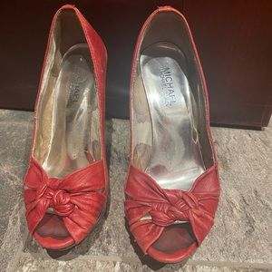 Michael Kors heels 👠